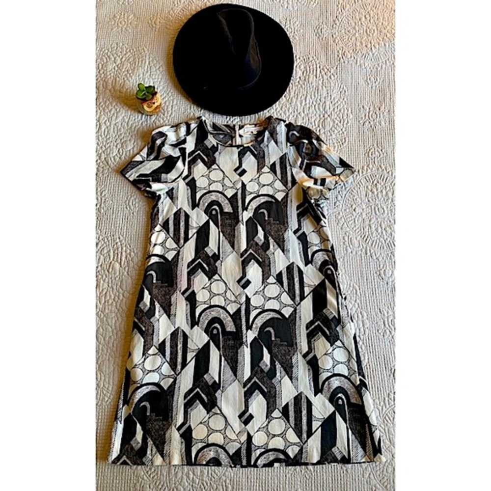ELIOT Black Cream Vintage Short Sleeve Abstract Geometric Mini Dress Size 2 - Picture 4 of 10